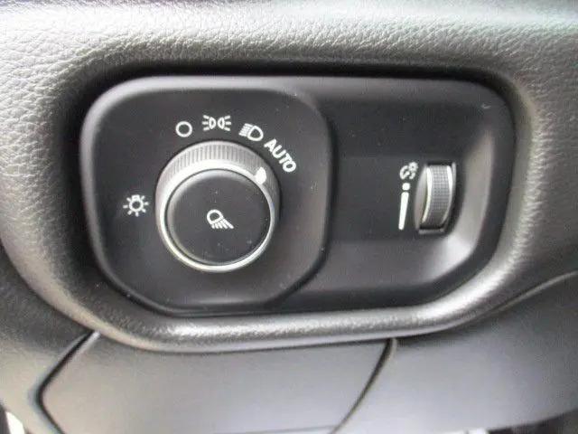 2023 Ram 3500 Tradesman Crew Cab 4x4 8' Box