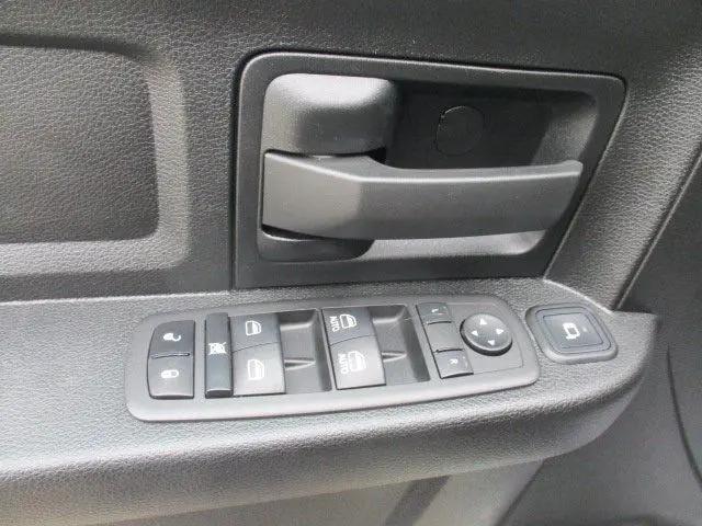 2023 Ram 3500 Tradesman Crew Cab 4x4 8' Box