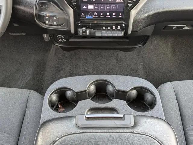 2025 Ram 2500 Big Horn Crew Cab 4x4 6'4" Box