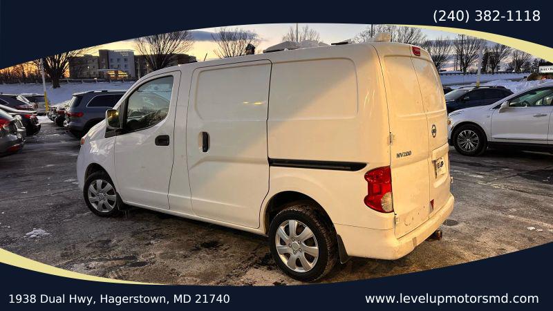 2014 Nissan NV200 SV