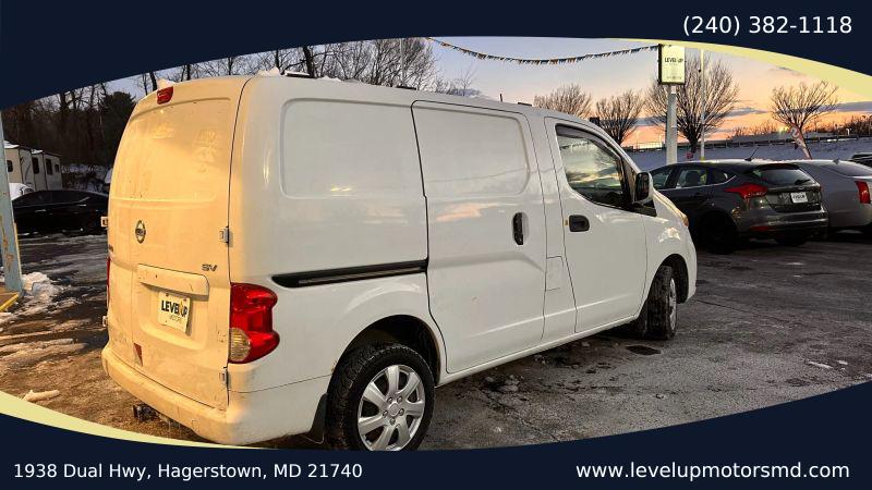 2014 Nissan NV200 SV