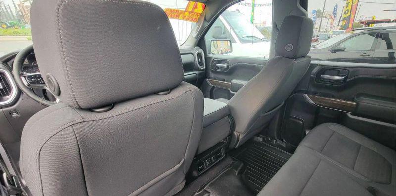 2021 Chevrolet Silverado 1500 4WD Crew Cab Short Bed RST