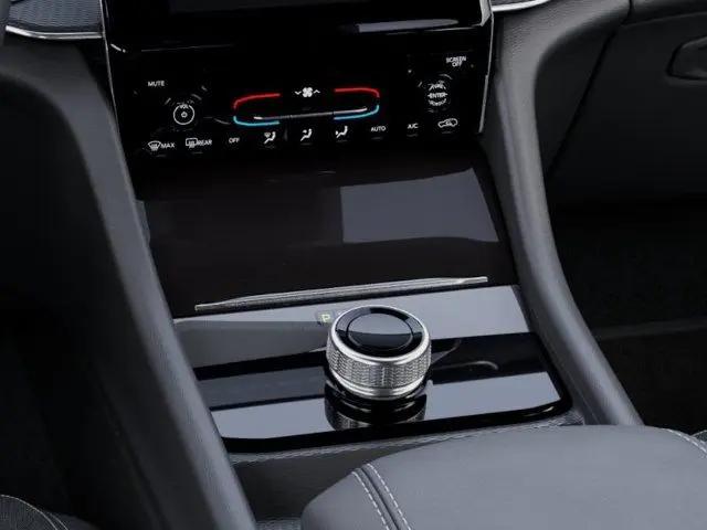 2026 Jeep Grand Cherokee L Laredo 4x4