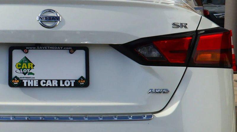 2020 Nissan Altima SR Intelligent AWD