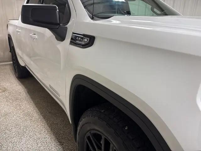 2025 GMC Sierra 1500 4WD Crew Cab Short Box Elevation with 3SB