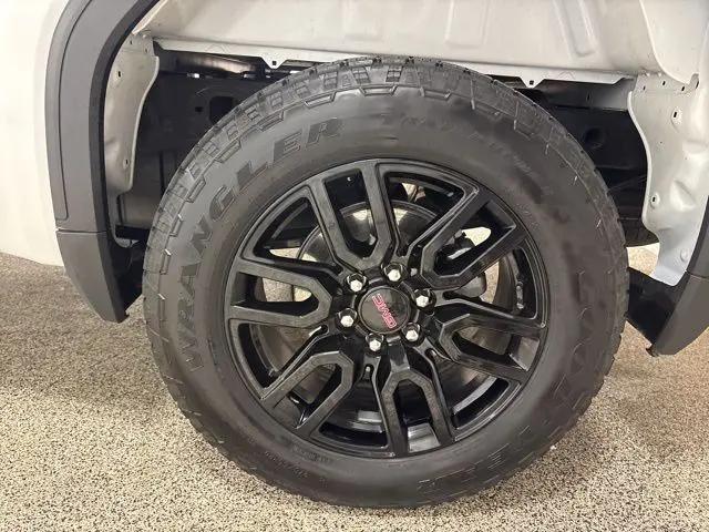 2025 GMC Sierra 1500 4WD Crew Cab Short Box Elevation with 3SB