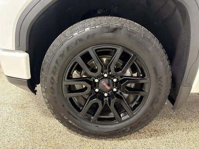 2025 GMC Sierra 1500 4WD Crew Cab Short Box Elevation with 3SB