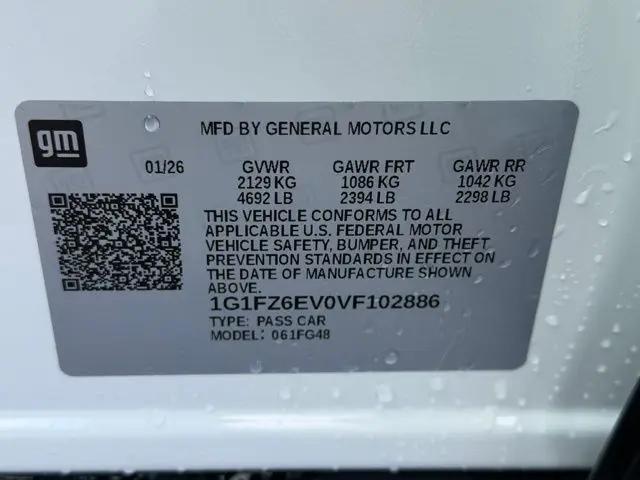 2027 Chevrolet Bolt RS FWD