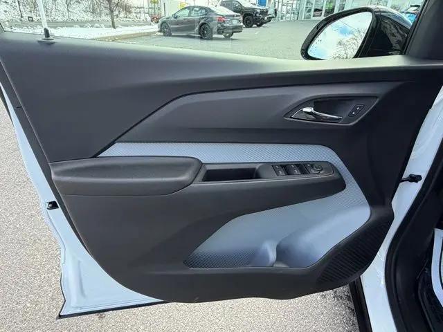 2027 Chevrolet Bolt RS FWD