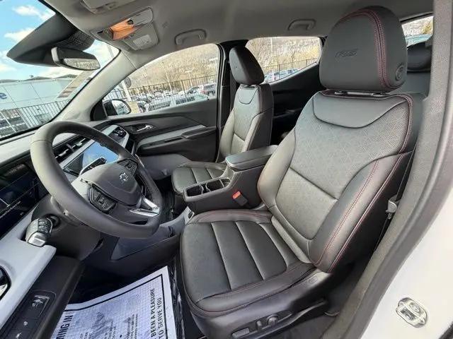 2027 Chevrolet Bolt RS FWD