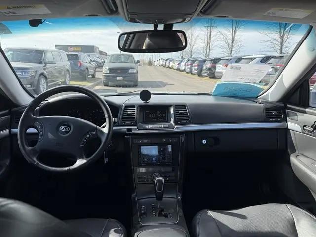 2008 Kia Amanti Base