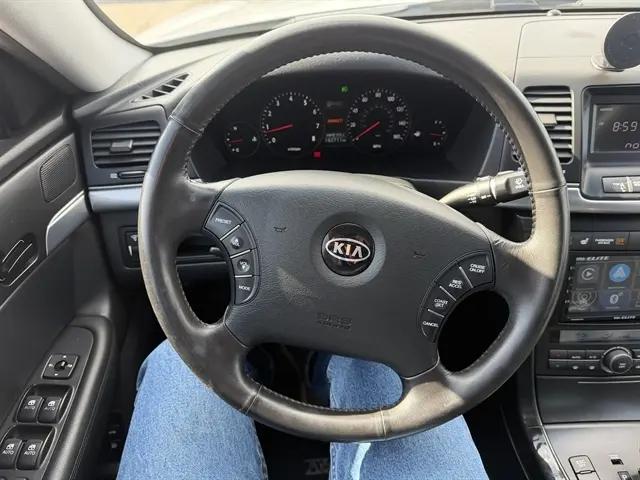 2008 Kia Amanti Base