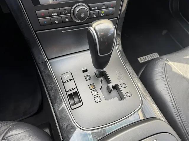 2008 Kia Amanti Base