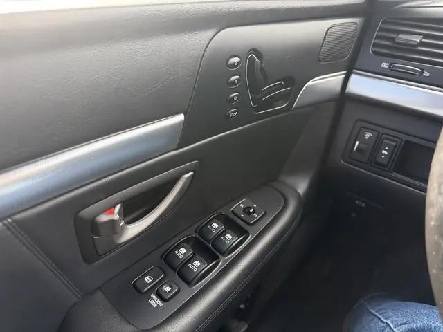 2008 Kia Amanti Base