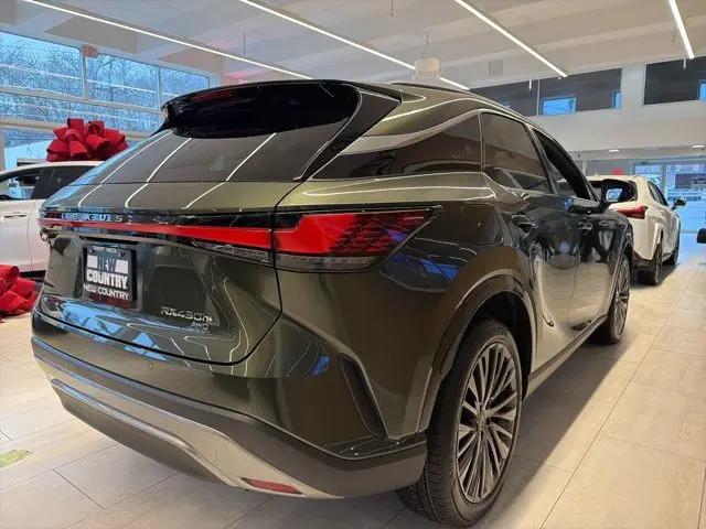 2026 Lexus RX 450h+ Luxury