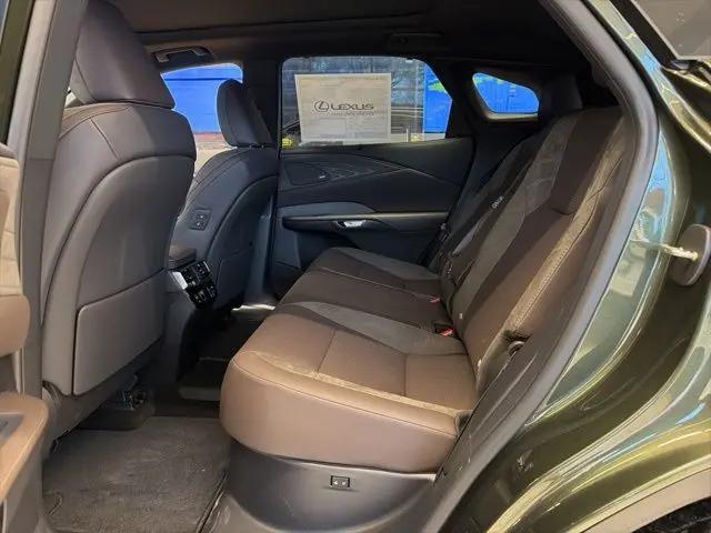 2026 Lexus RX 450h+ Luxury