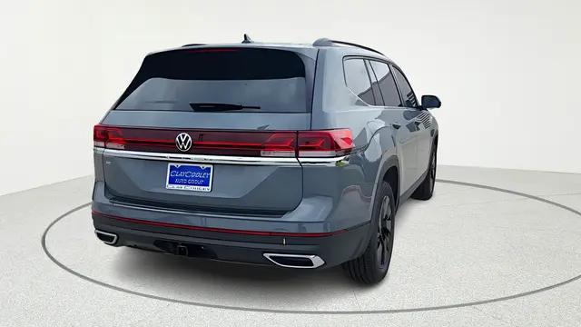 2026 Volkswagen Atlas SE with Technology