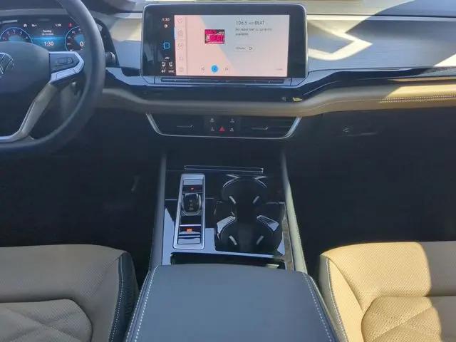 2026 Volkswagen Atlas Cross Sport SE with Technology