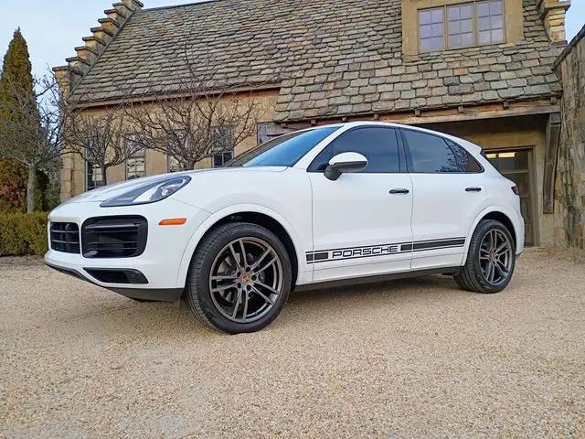 2020 Porsche Cayenne Cayenne