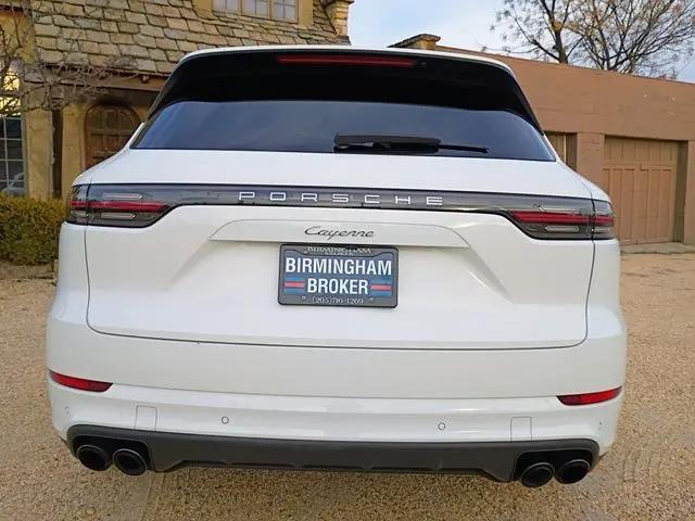 2020 Porsche Cayenne Cayenne