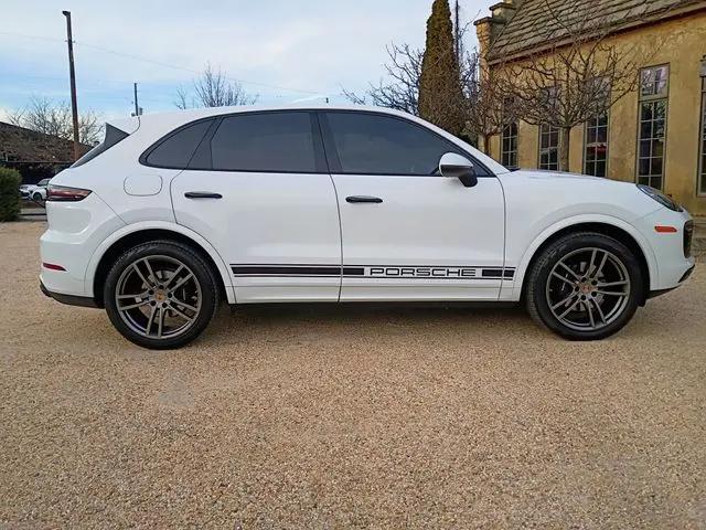 2020 Porsche Cayenne Cayenne