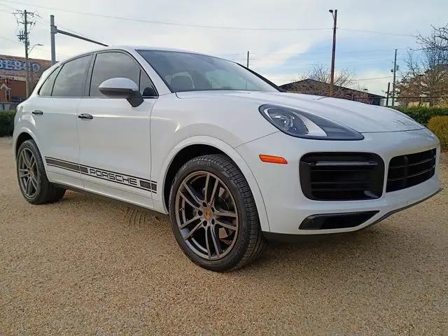 2020 Porsche Cayenne Cayenne