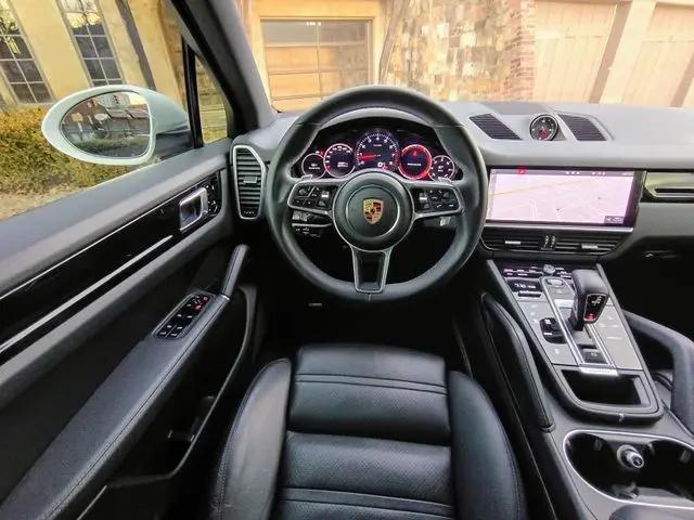 2020 Porsche Cayenne Cayenne