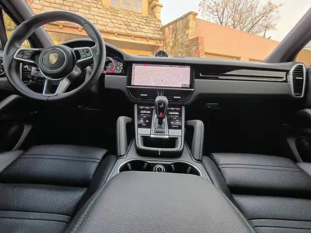 2020 Porsche Cayenne Cayenne