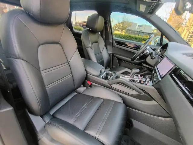 2020 Porsche Cayenne Cayenne