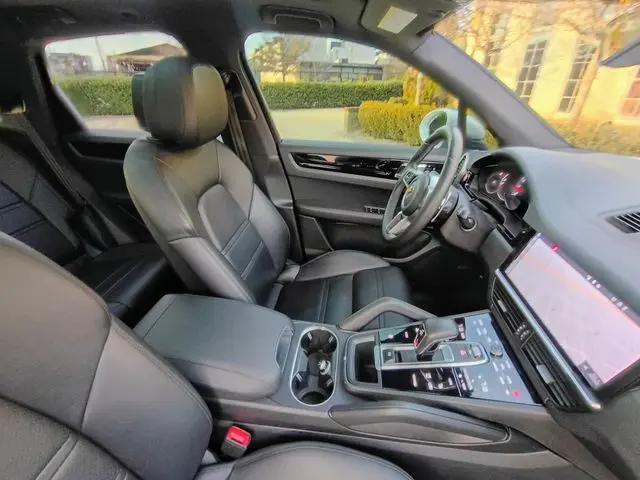 2020 Porsche Cayenne Cayenne