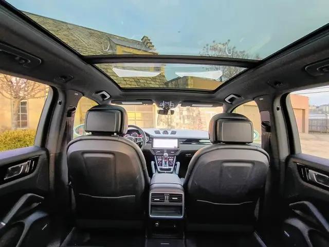2020 Porsche Cayenne Cayenne