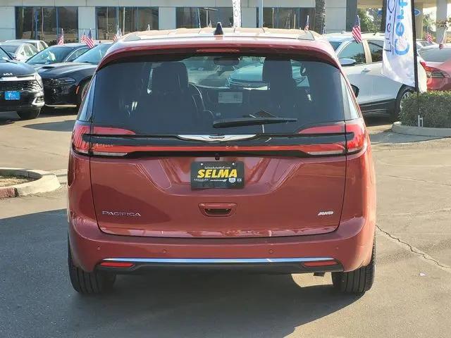 2026 Chrysler Pacifica Select AWD