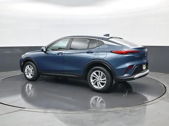 2026 Buick NV Preferred FWD