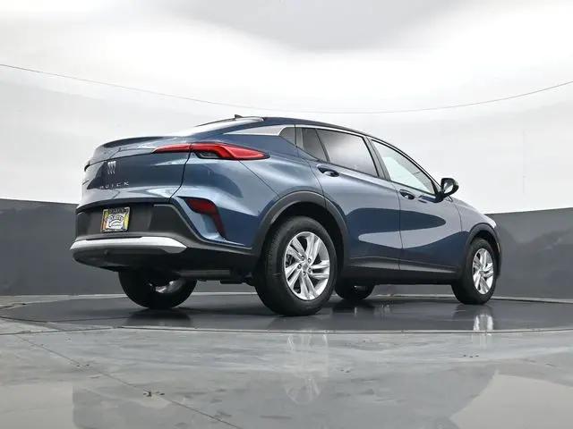 2026 Buick NV Preferred FWD