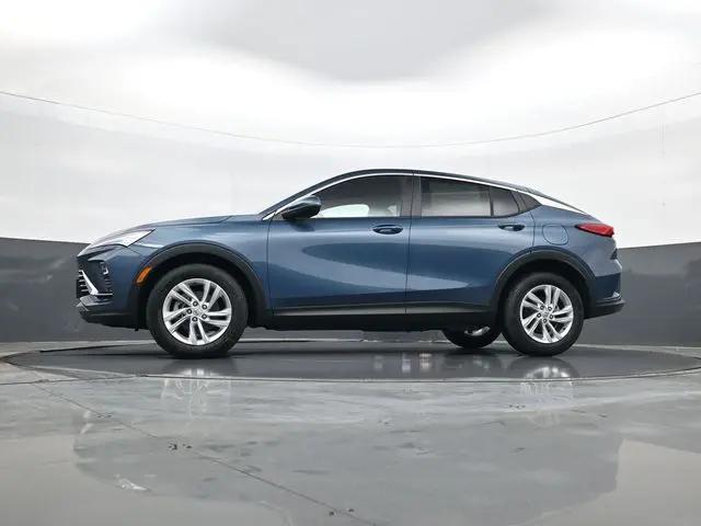 2026 Buick NV Preferred FWD