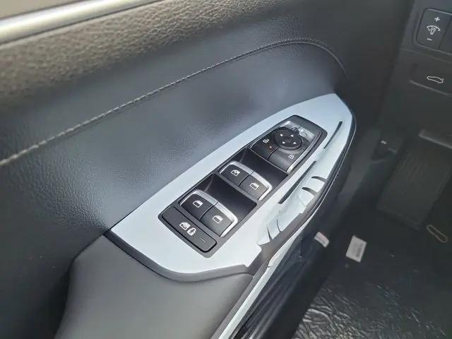 2026 Kia K5 LXS FWD