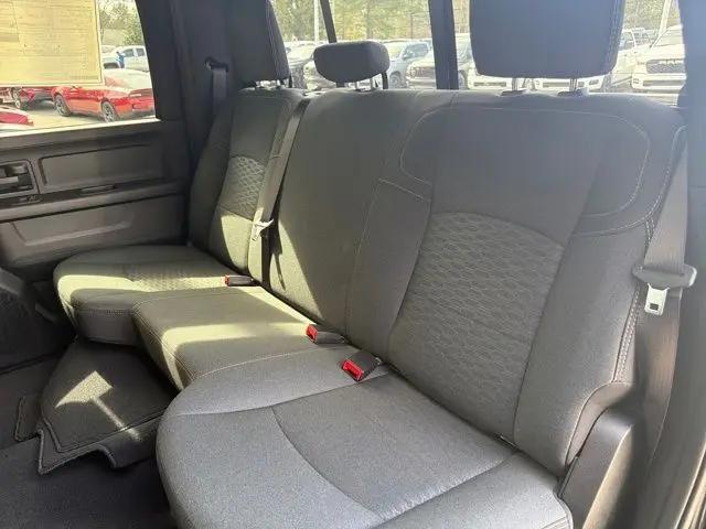 2026 Ram 2500 Black Express Crew Cab 4x4 64 Box