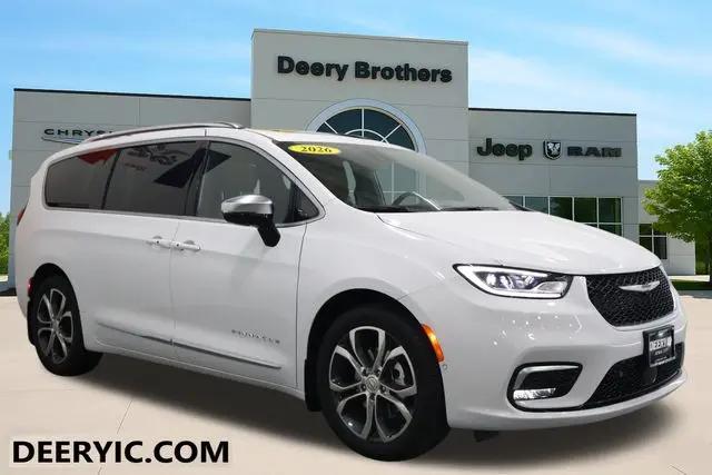2026 Chrysler Pacifica Pinnacle