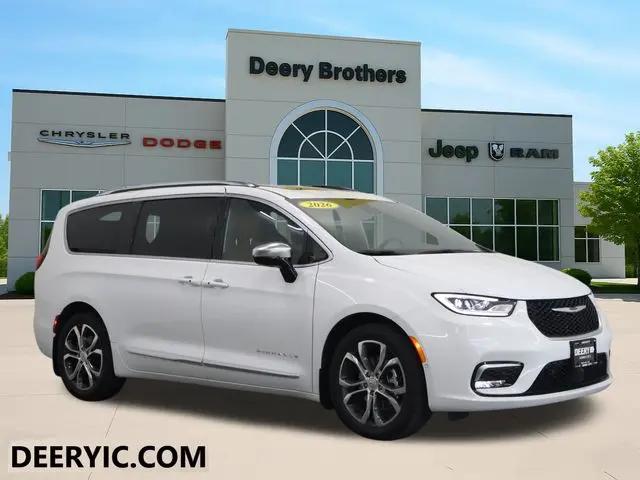2026 Chrysler Pacifica Pinnacle for sale in Iowa City, IA