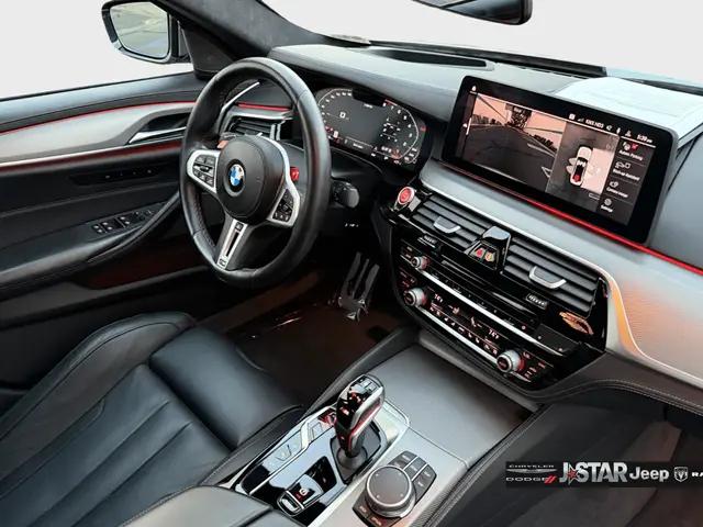 2022 BMW M5 Standard