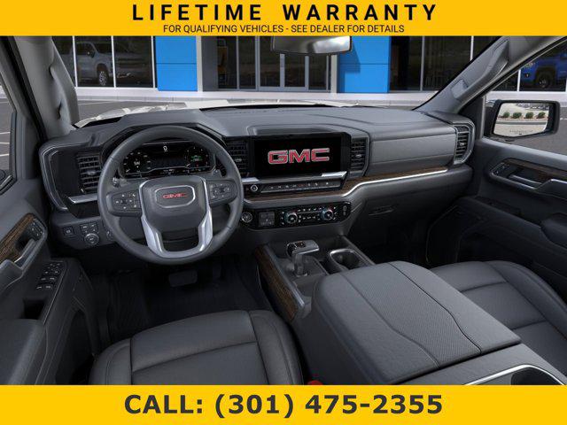 2026 GMC Sierra 1500 Crew Cab, Standard Bed, SLT, 4WD