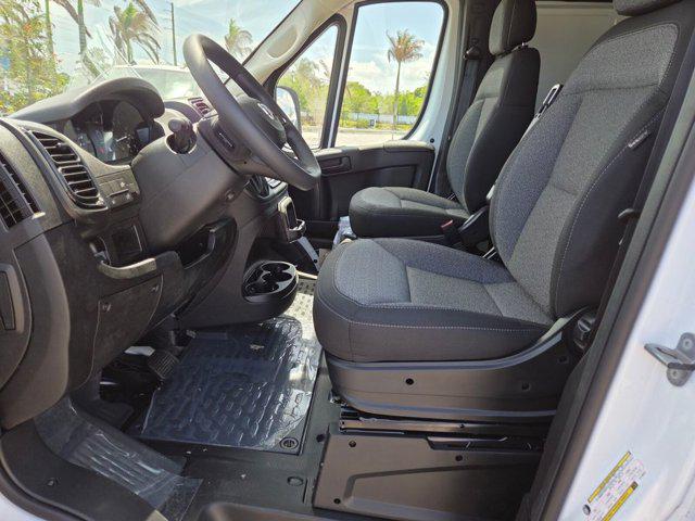 2026 Ram ProMaster Cargo Van Tradesman Low Roof 118" WB w/Pass Seat