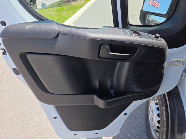 2026 Ram ProMaster Cargo Van Tradesman Low Roof 118" WB w/Pass Seat