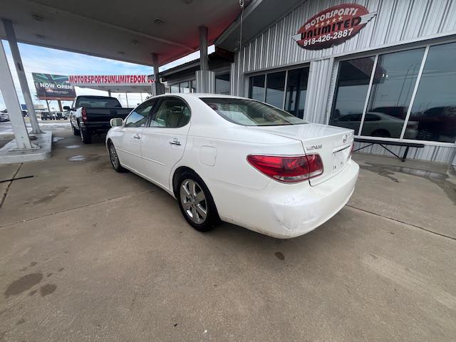 2005 Lexus ES 330 SEDAN