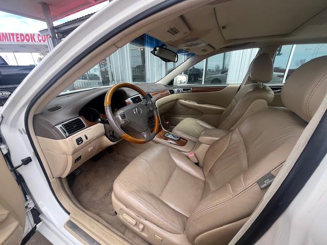 2005 Lexus ES 330 SEDAN