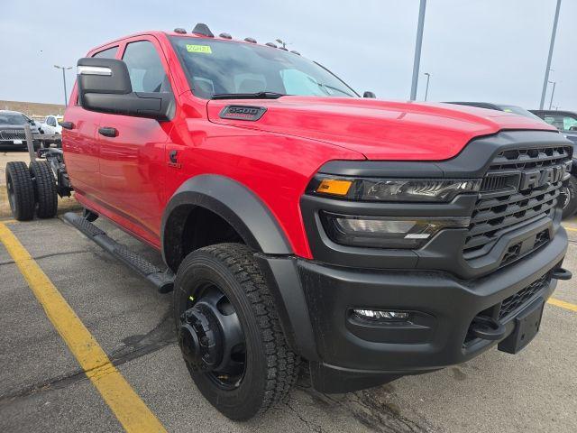 2026 RAM Ram 5500 Chassis Cab RAM 5500 TRADESMAN CHASSIS CREW CAB 4X4 84 CA 2026 RAM Ram 5500 Chassis Cab RAM 5500 TRADESMAN CHASSIS CREW CAB 4X4 84 CA