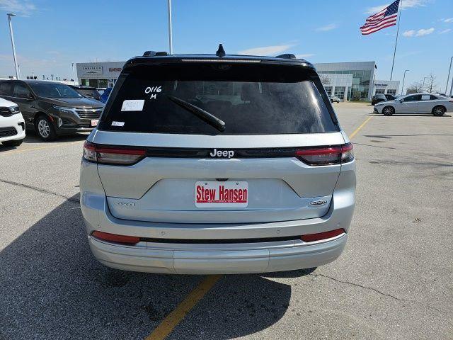 2026 Jeep Grand Cherokee Summit 4x4