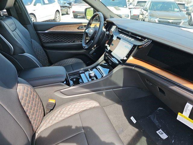 2026 Jeep Grand Cherokee Summit 4x4