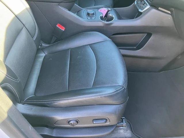 2024 GMC Terrain AWD SLT