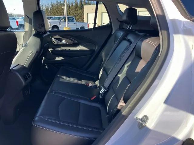 2024 GMC Terrain AWD SLT